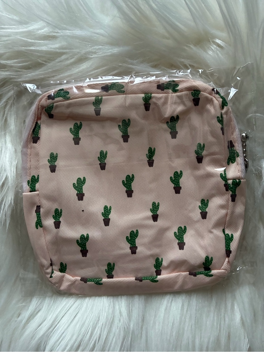 Pink Cactus Print Square Pouch Portable Menstrual Pad Pouch Feminine Pouch